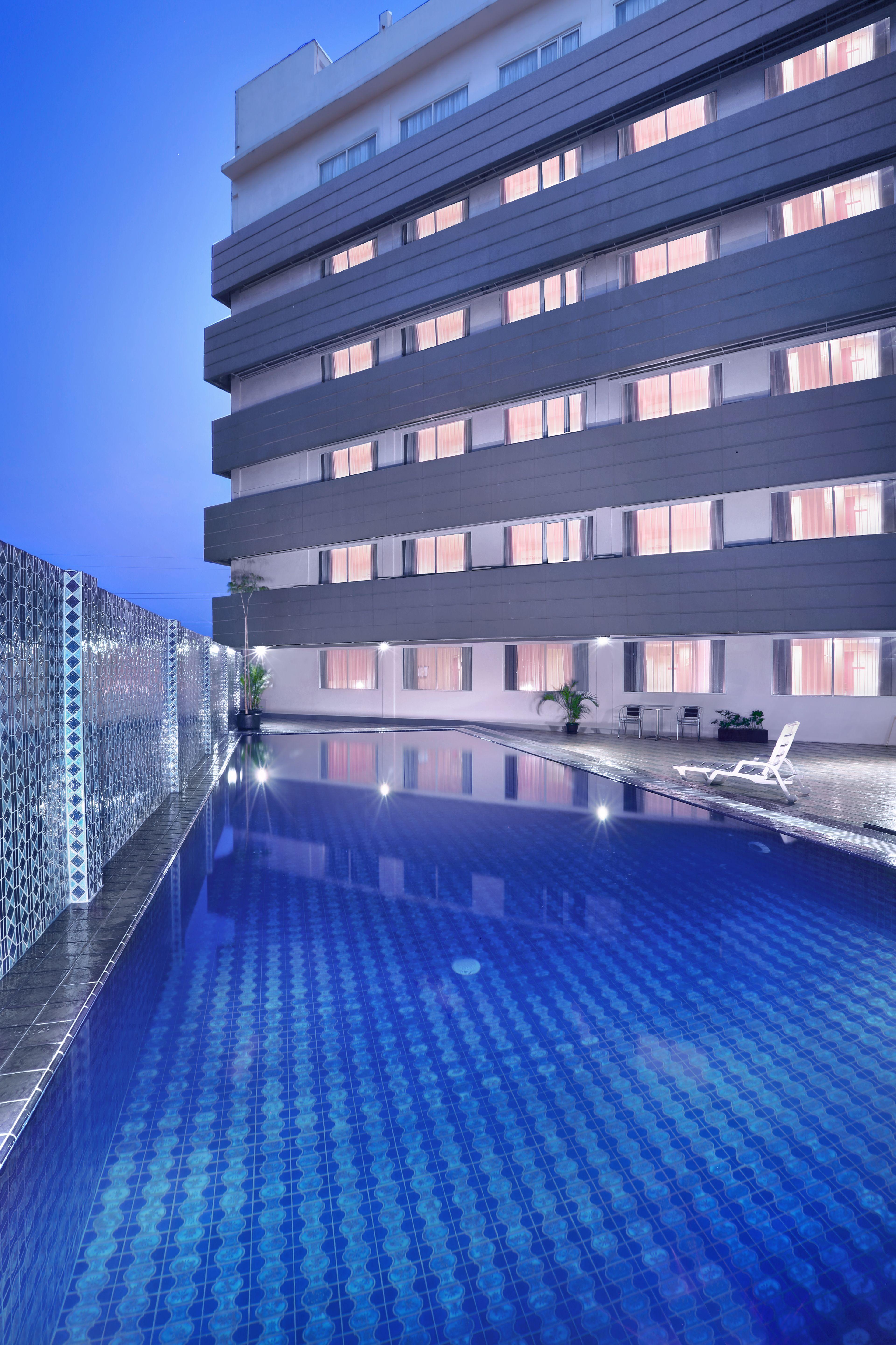 Favehotel Jababeka Cikarang Kültér fotó